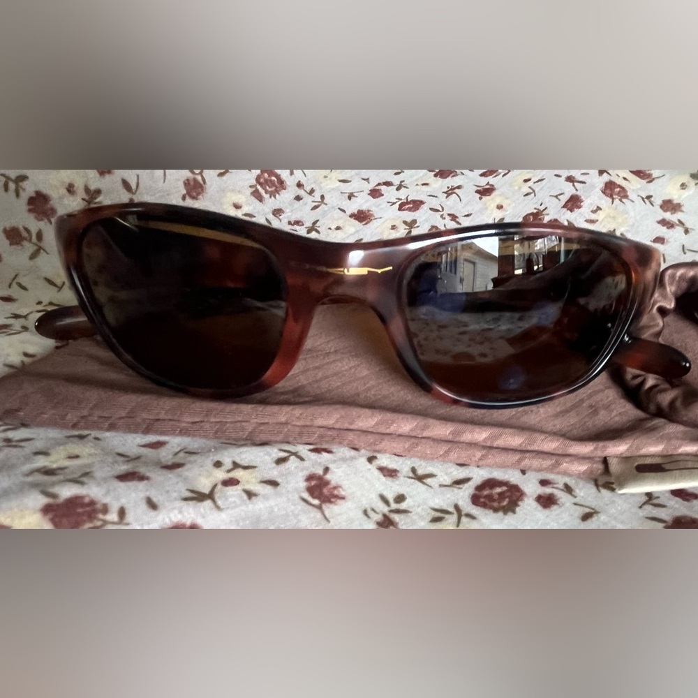 Oakley Brown Tortoise Wrap Sunglasses